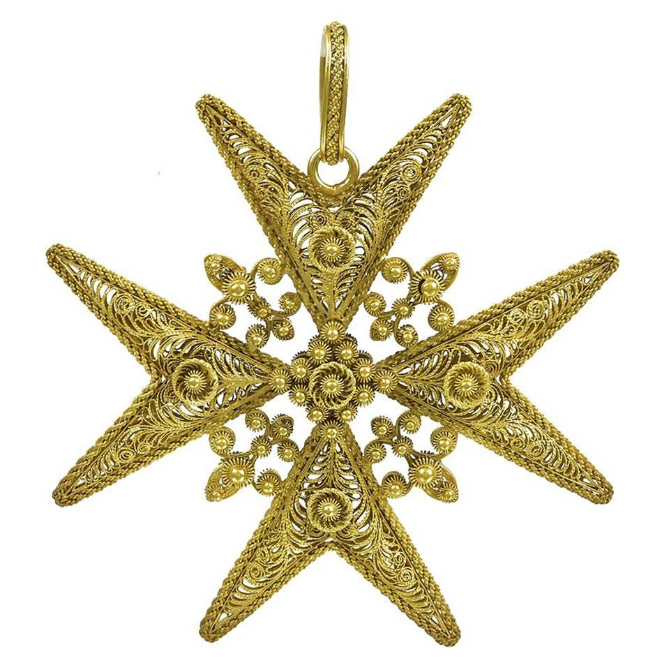 Antique Gold Filigree Maltese Cross Pendant