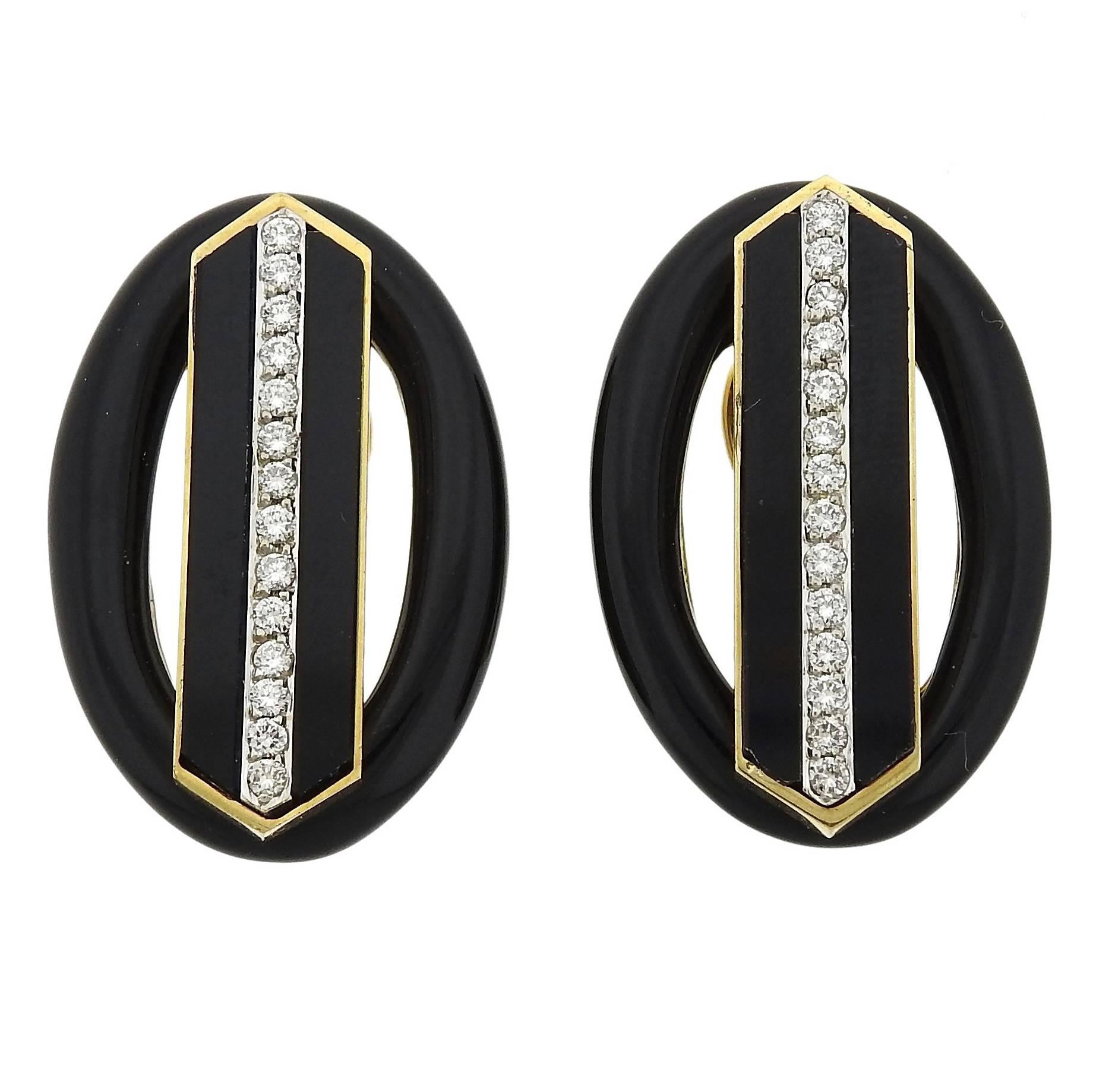 Chic Onyx Diamond Oval Gold Earrings