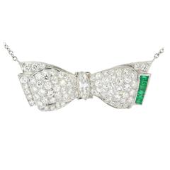 1920s Art Deco Emerald Diamond Platinum Pendant