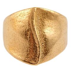 22 Karat fluted yellow gold ring 22 Karat fluted yellow gold ring