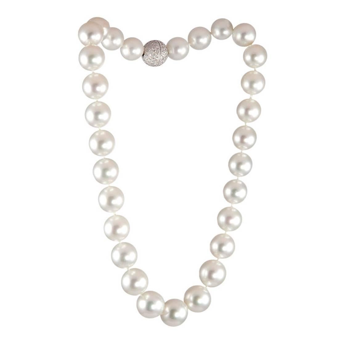 13mm-16mm South Sea Pearl Necklace with 3.15 Carat Diamond Platinum Ball Clasp For Sale