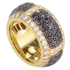 de Grisogono Black and White Diamond Yellow Gold Band Ring