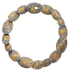 Atelier Zobel, handgefertigtes ovales Gliederarmband, weißer Diamant, Gold, oxidiertes Silber