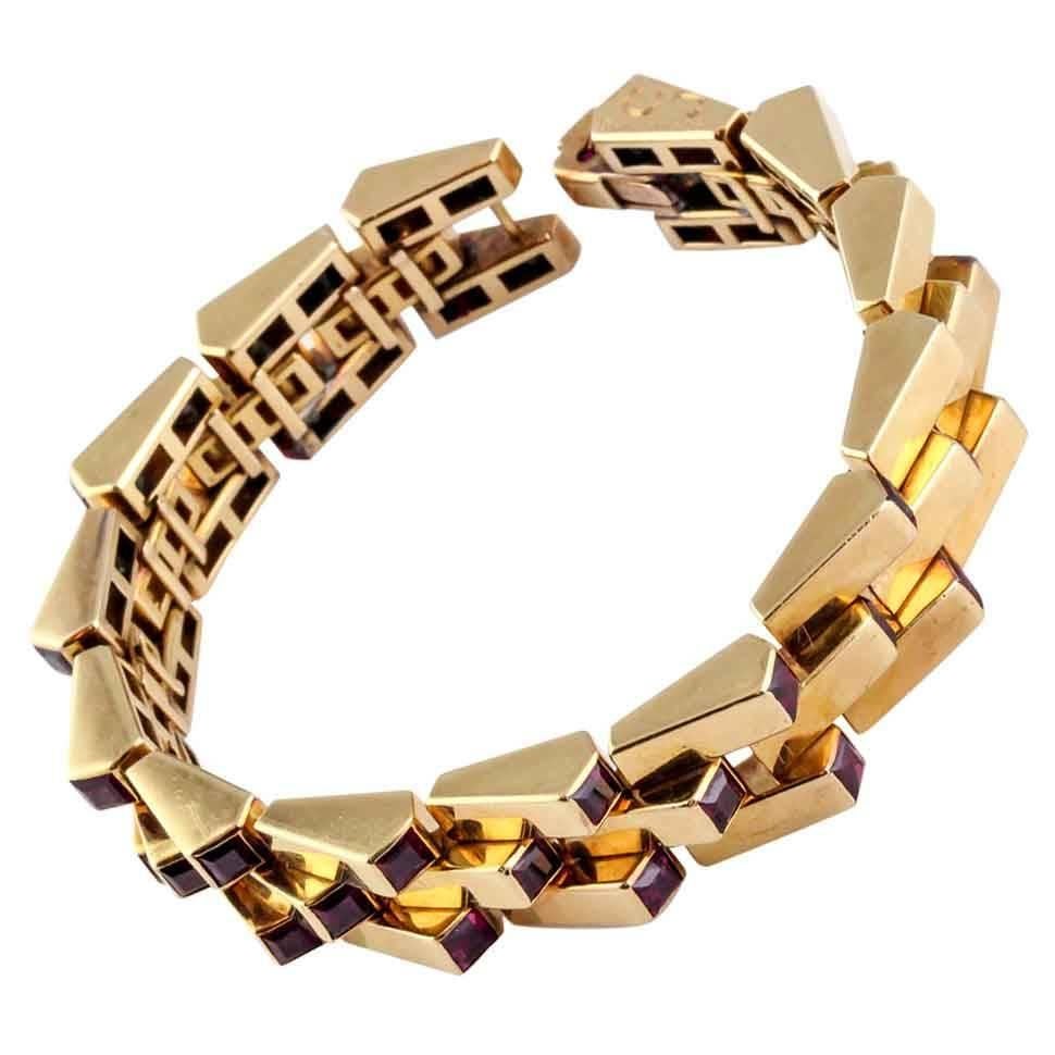 Boucheron Retro Ruby Gold Escalator Bracelet