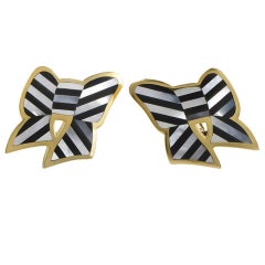 Tiffany & Co. Onyx Mother-of-Pearl Gold Bow Clip-On Earrings