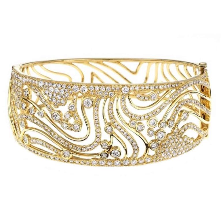 Diamond Gold Bangle Bracelet at 1stdibs