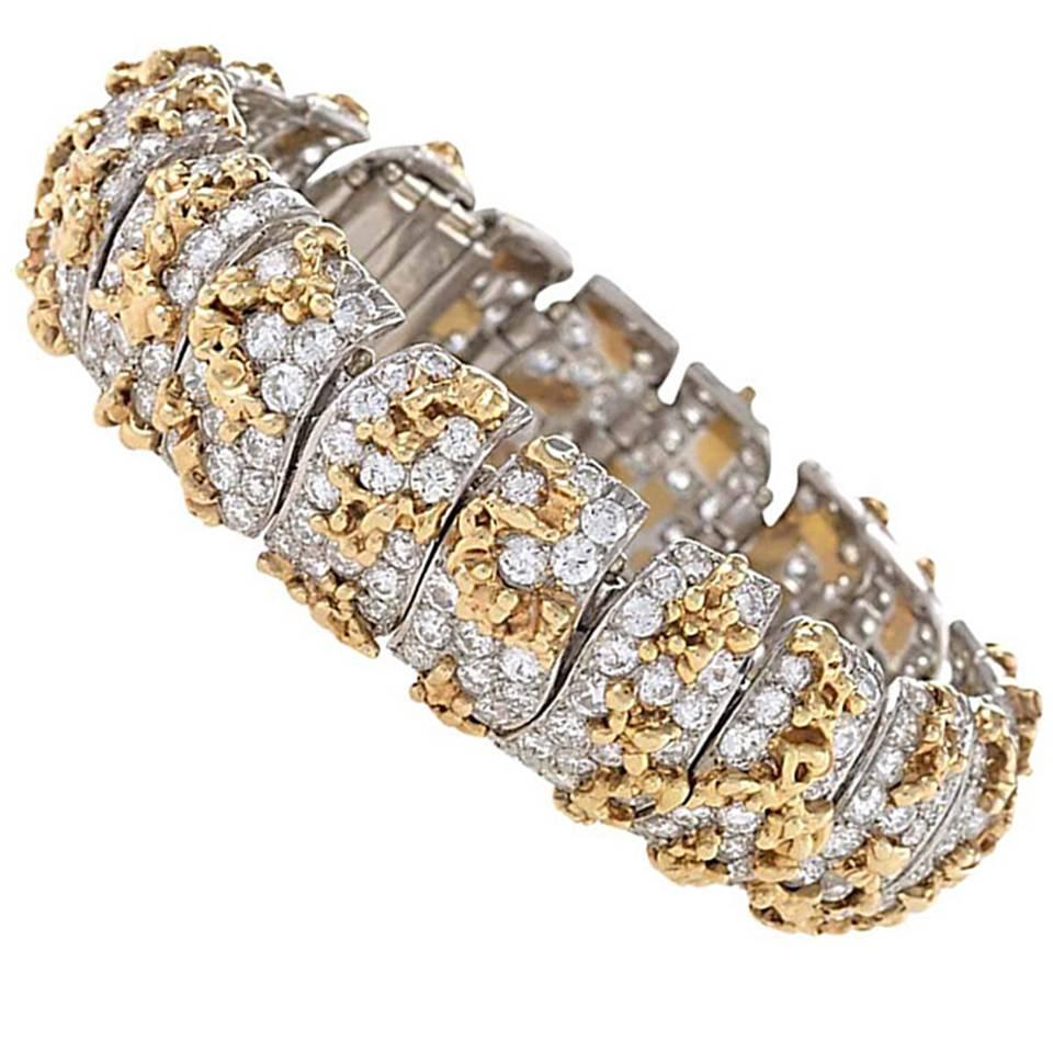 Bracelet en or et diamants de William Ruser  en vente