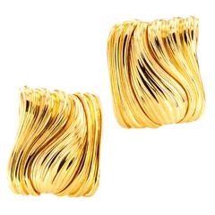 Henry Dunay Fluted Gold Ear Clips