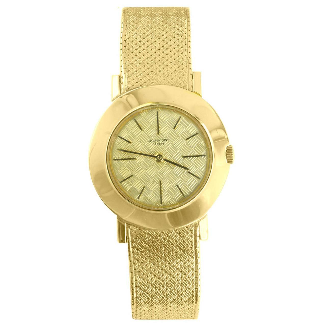 Patek Philippe Yellow Gold Patterned Dial Wristwatch Ref 2594 For Sale