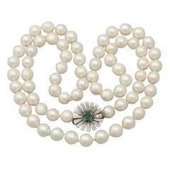 Single Strand Pearl & 0.48Ct Emerald, 18k White Gold Necklace 2