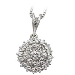 1.38 Ct Diamond, 18 k White Gold Cluster Pendant - Vintage Circa 1970 11