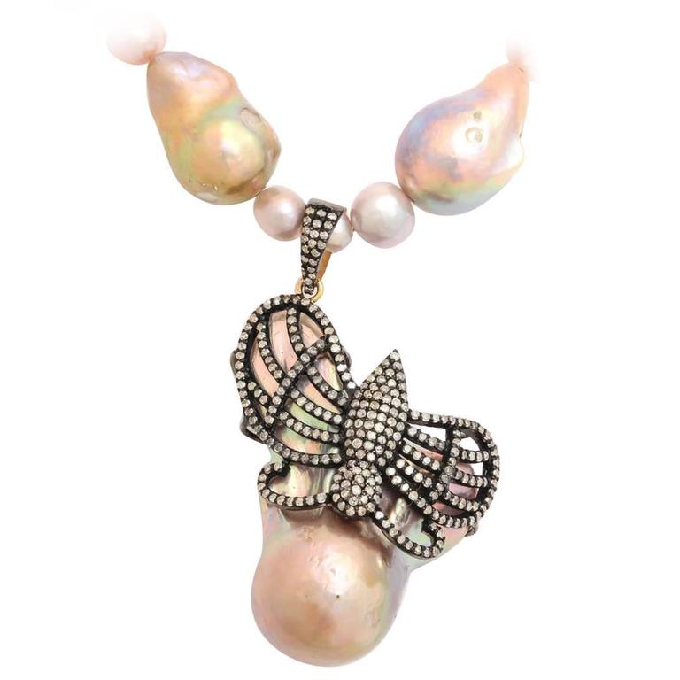 Unusual Pink and Gold Baroque Pearl Necklace For Sale at 1stDibs pink
