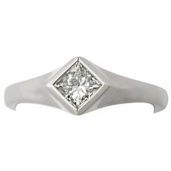 0.55Ct Diamond and 18k White Gold Solitaire Ring - Contemporary 3