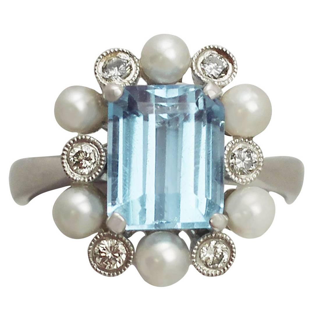 3.18Ct Aquamarine, 0.30Ct Diamond & Pearl, 18k White Gold Dress Ring - Vintage