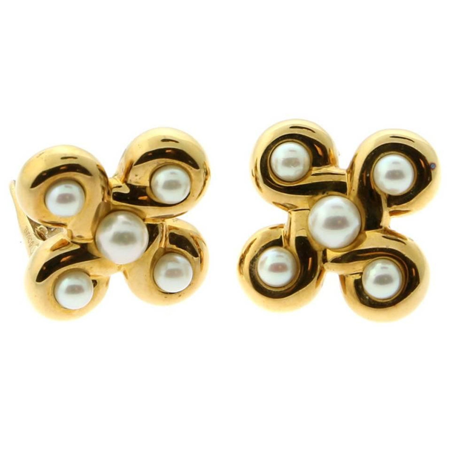 Chanel Classic Pearl Gold Earrings For Sale at 1stDibs | chanel classic  earrings