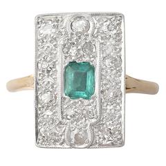 1920s Antique Emerald 
Diamond Yellow Gold Cocktail Ring