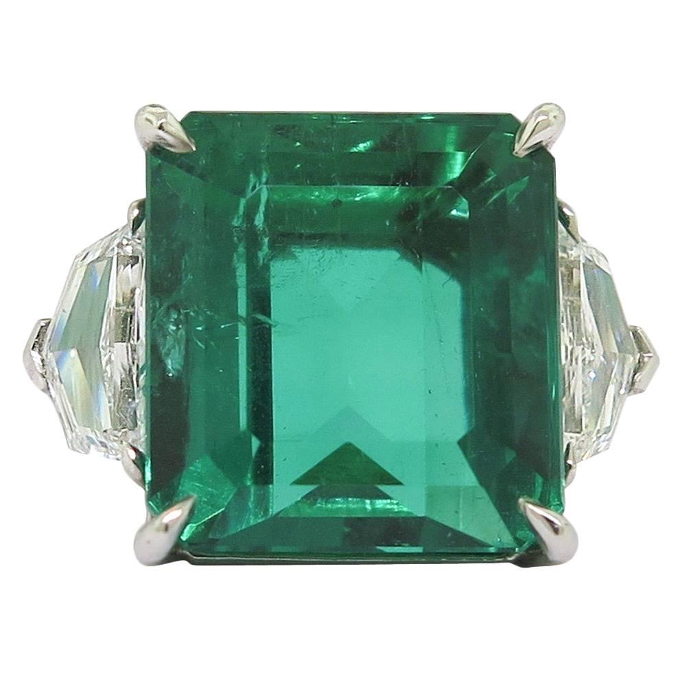 GIA Certified Natural 11.60 Carat Colombian Emerald Platinum Ring