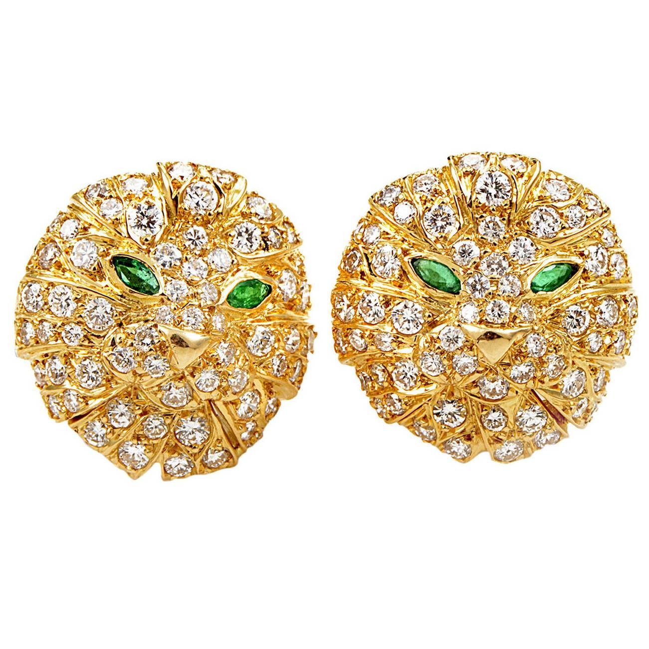 Boucheron Emerald Diamond Pave Gold Lion Clip-On Earrings