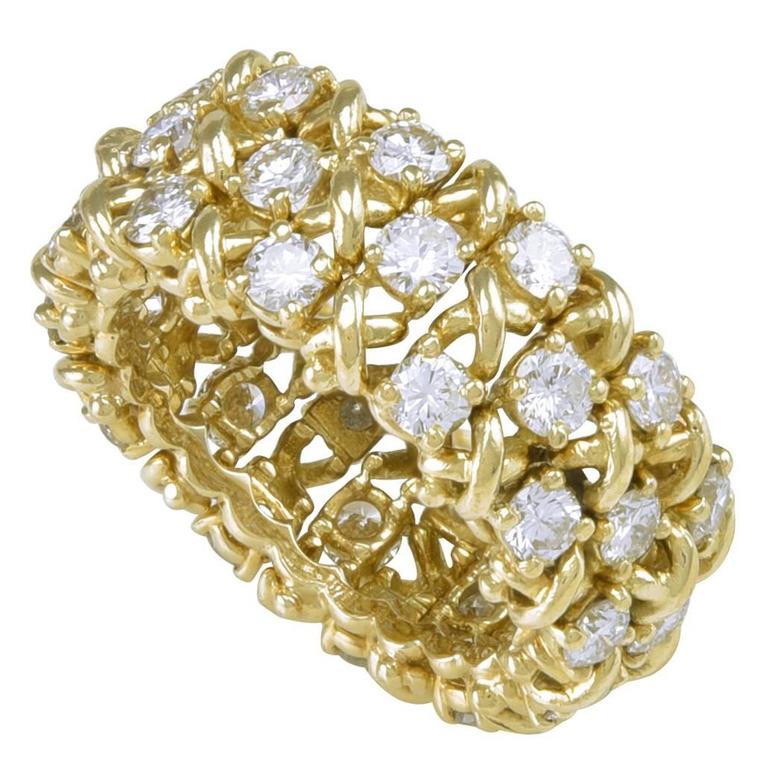 Tiffany and Co. Embrace Diamond Platinum Band Ring For Sale at 1stdibs
