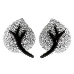Chanel Magnificent Onyx Diamond Gold Earrings