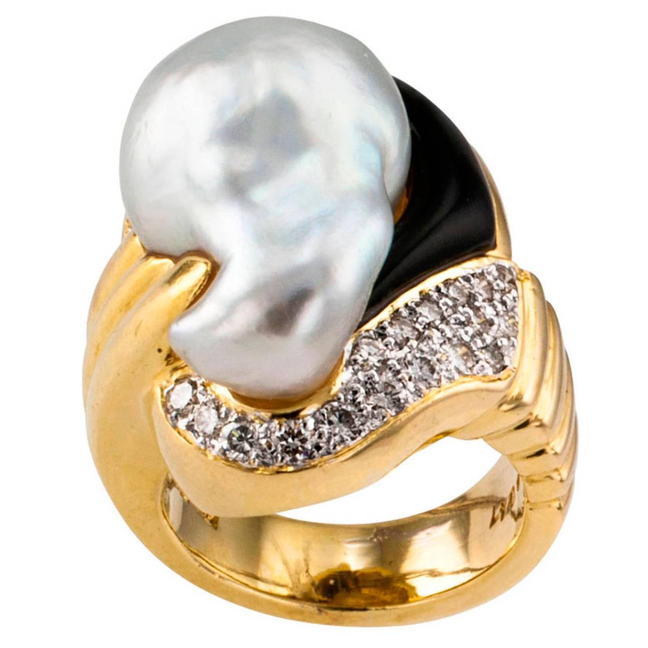 Baroque South Sea Pearl Onyx Diamond Gold Ring