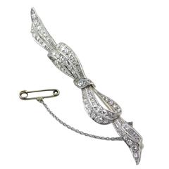 Art Deco diamond platinum bow brooch