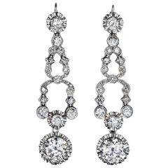Art Deco Diamond Platinum Dangle Earrings, circa 1920s 3