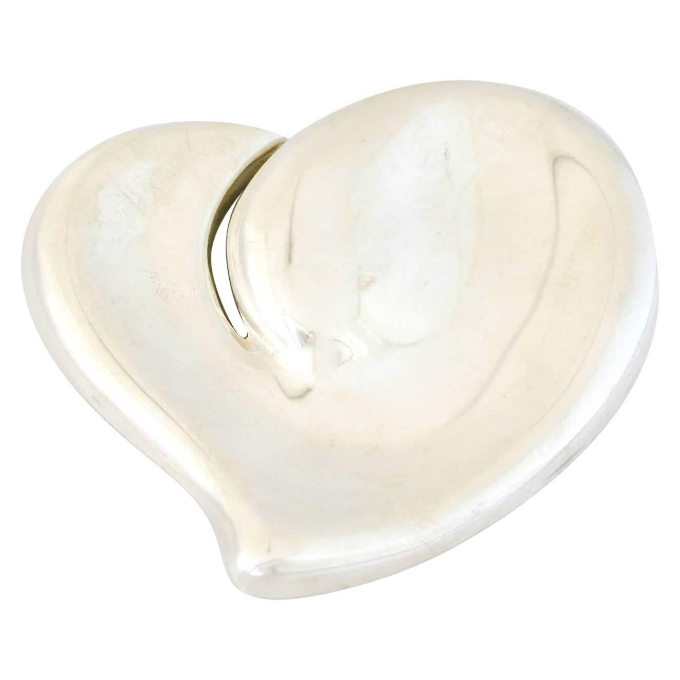 Tiffany & Co. Elsa Peretti Sterling Silver Heart Shaped Belt Buckle For Sale
