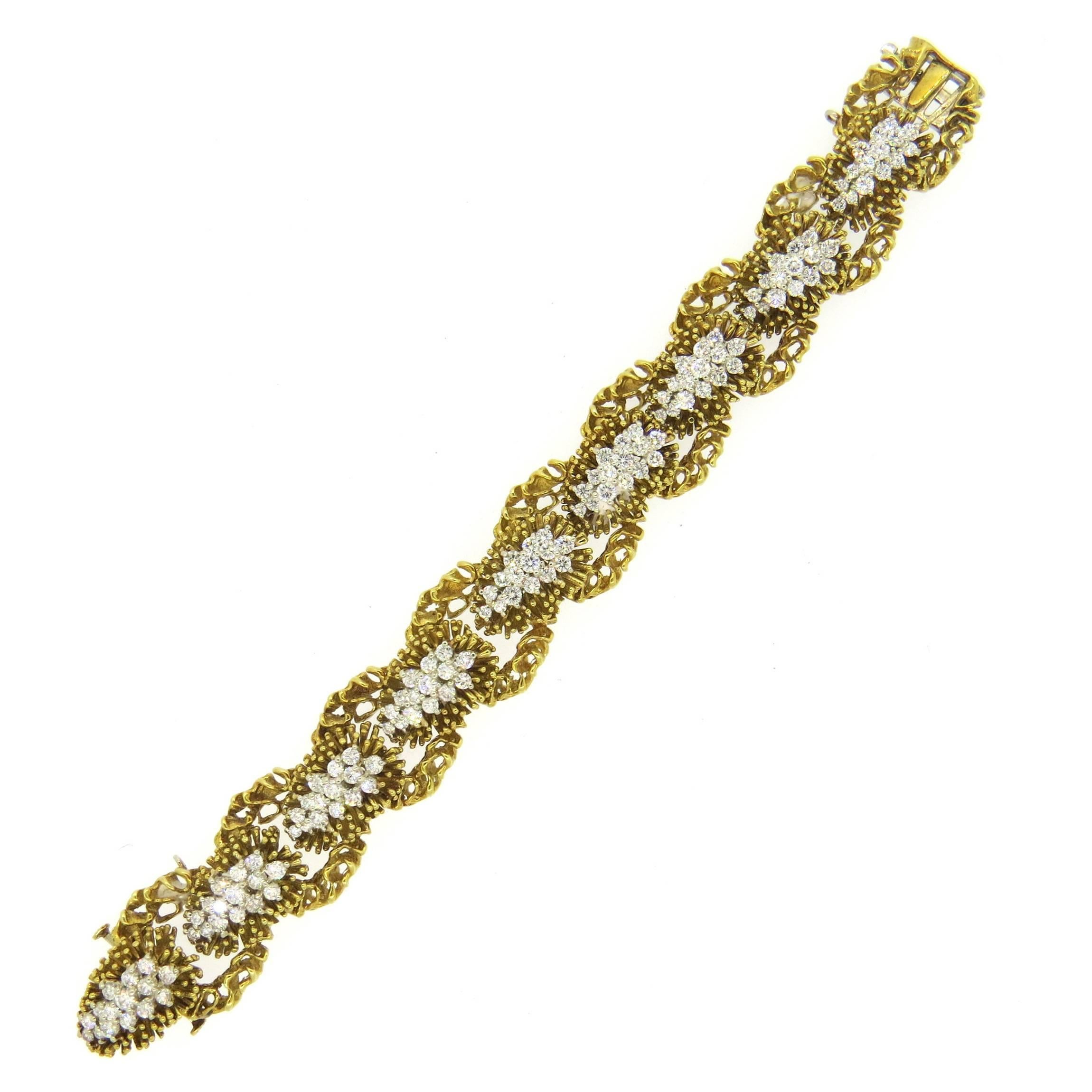 1960s Beautiful Diamond Gold Bracelet