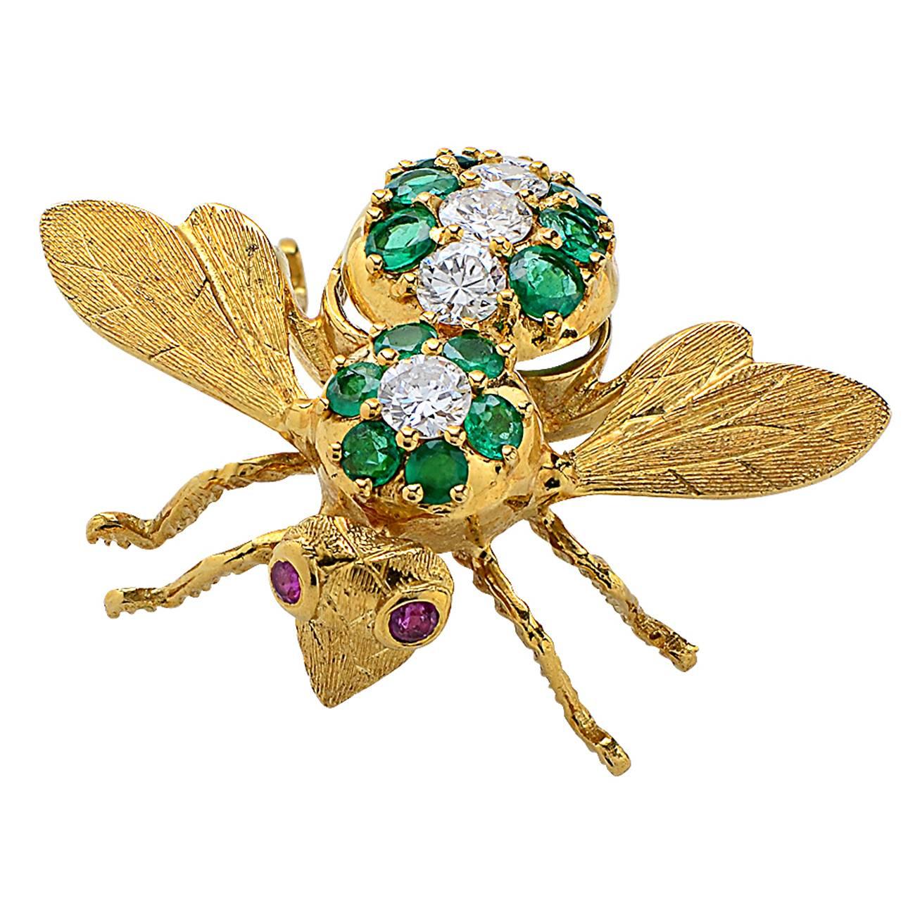 Emerald diamond Gold Bee Pin