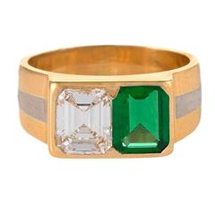 English Late 20th Century Emerald Diamond Gold Ring