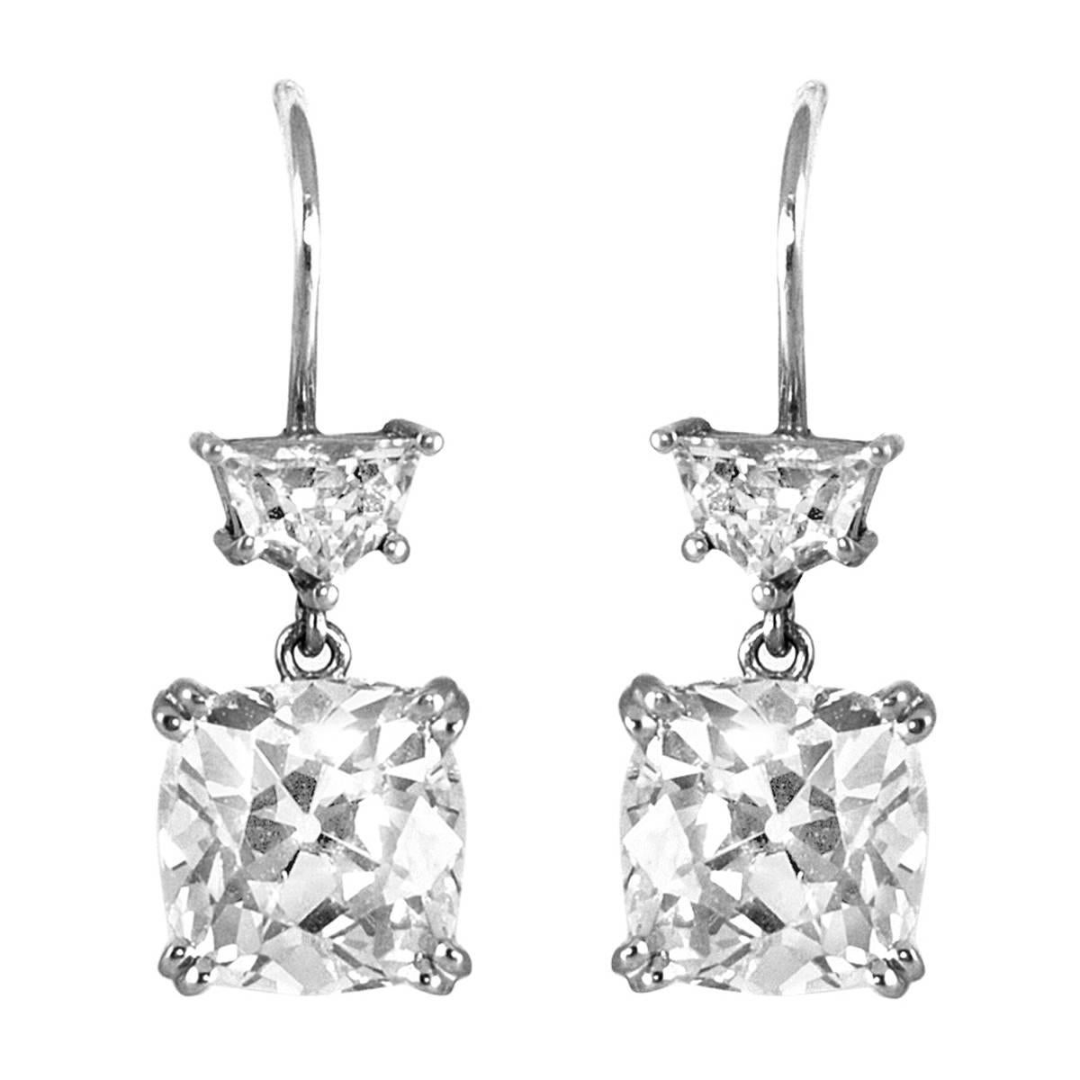 Pendentifs d'oreilles en diamant taille vieille mine et diamant taille coussin en vente
