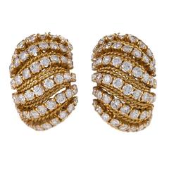 Van Cleef & Arpels Mid 20th Century Diamond and Gold Earrings