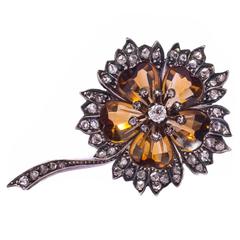 Charming Victorian citrine and diamond flower head brooch 