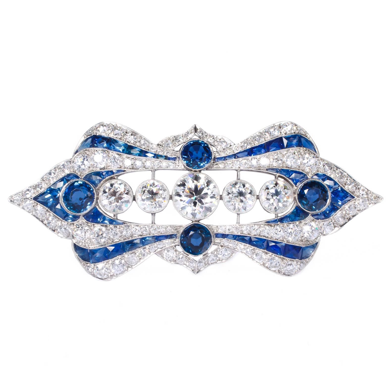 Spectacular Art Deco sapphire diamond Platinum plaque brooch For Sale