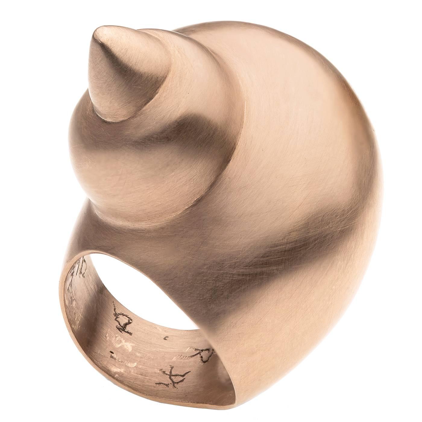Shell, ring by Rebecca Horn, 2014 - limited edition - Artist Jewellery For Sale