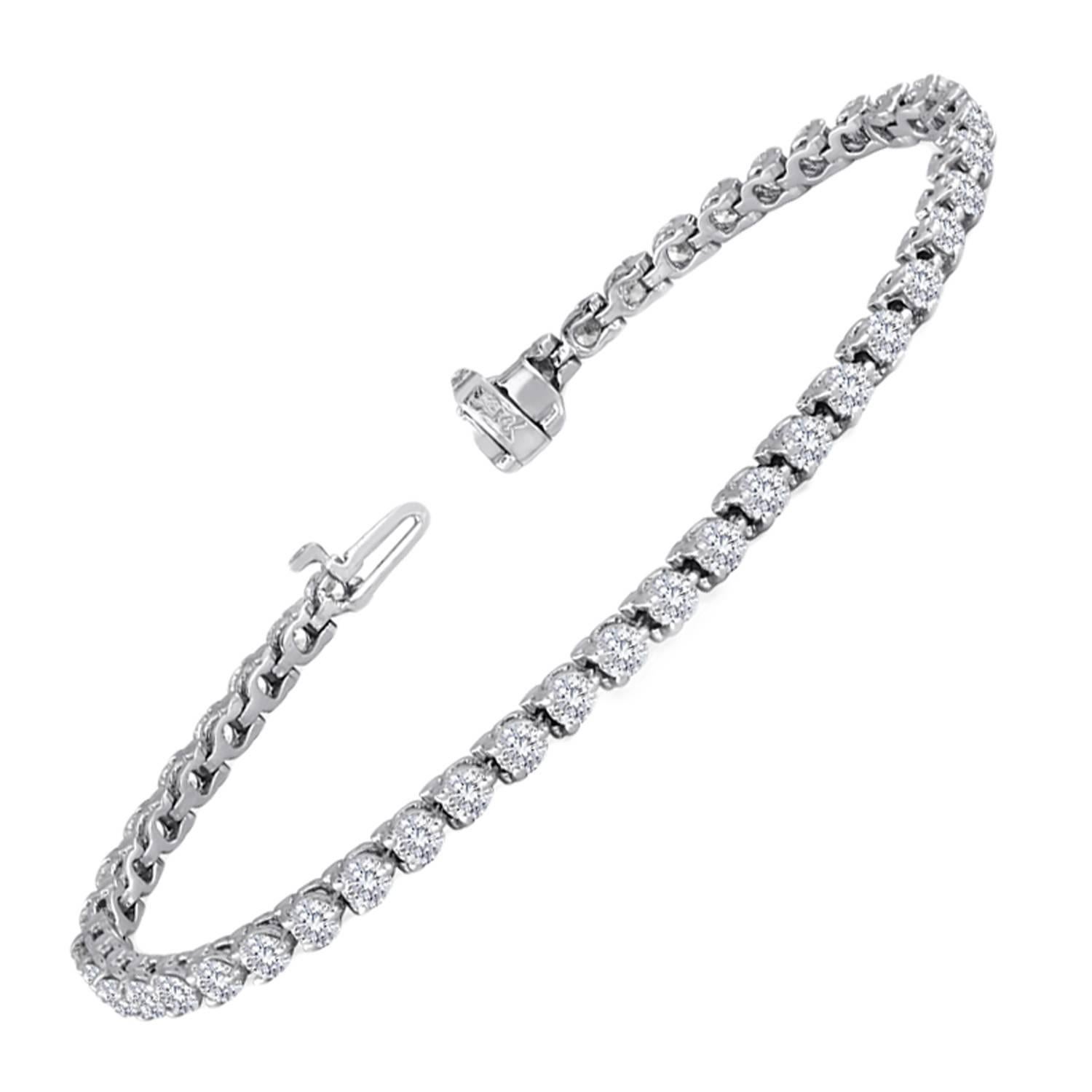 4.97 Carat Diamond Gold Tennis Bracelet For Sale