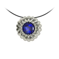 Barbara Nanning & Sparkles Sapphire and Gold Pendant 12