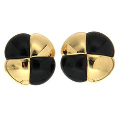 Black Jade Gold Corner Quartet Earrings 3