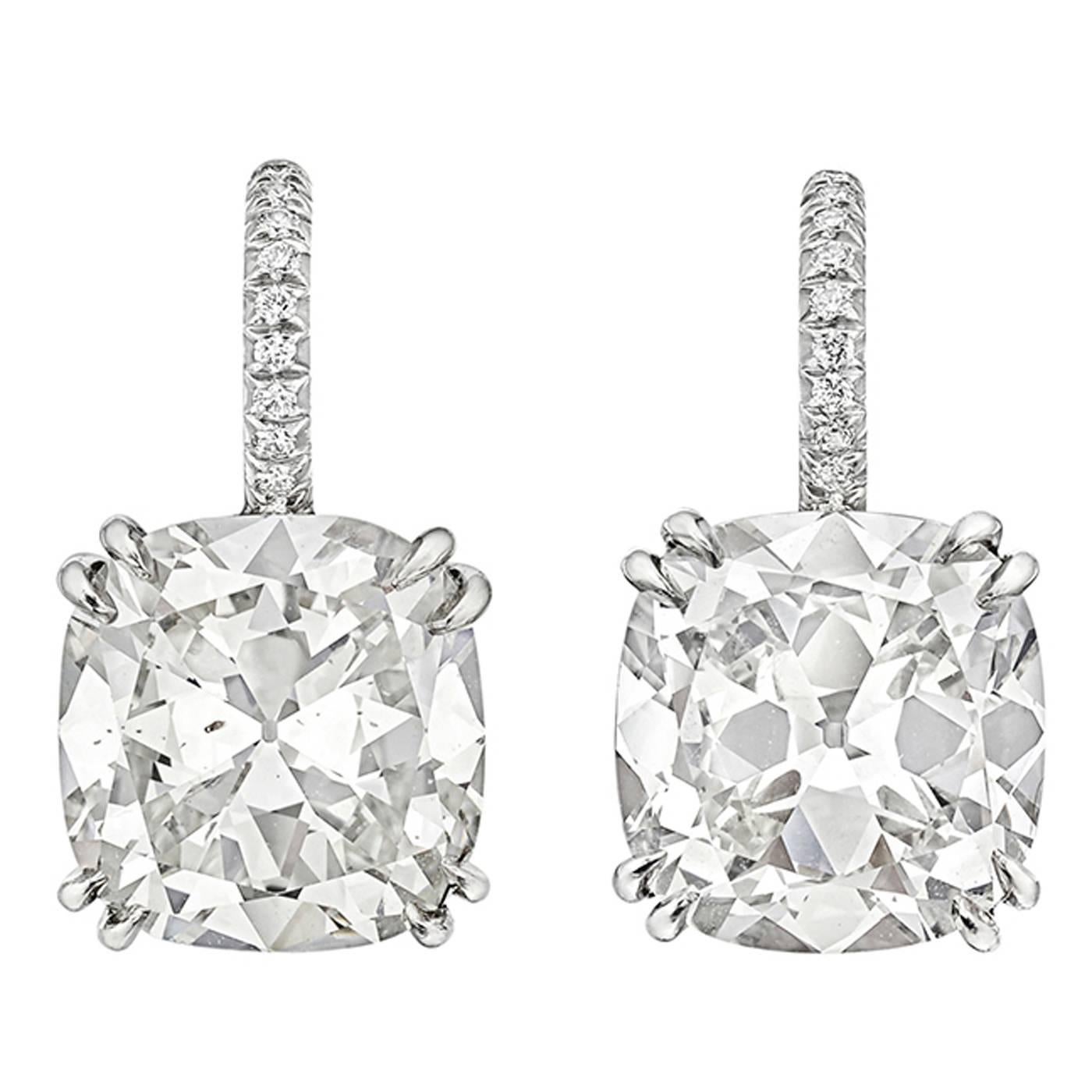 Cushion-Cut GIA Cert Diamond platinum Drop Earrings