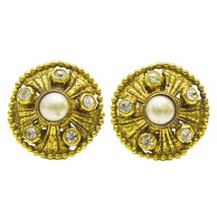 Vintage 1970s Chanel Rhinestone Pearl Gold Earrings