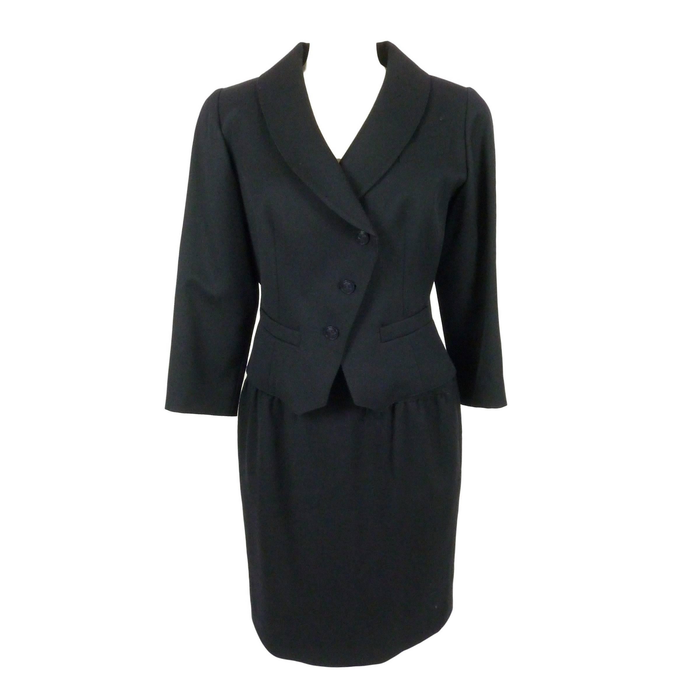 Fendi 365 vintage 1980s jacket and skirt set dress suit blue wool size 44  For Sale