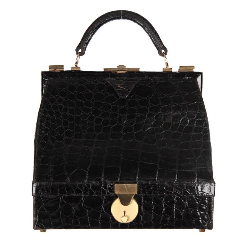 VINTAGE Black Leather Handbag w/ BOTTOM Compartment at 1stDibs | purse with bottom  compartment, handbag with bottom compartment, bags with bottom compartment