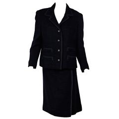 Vintage Chanel Suits, Outfits and Ensembles - 293 For Sale at 1stdibs