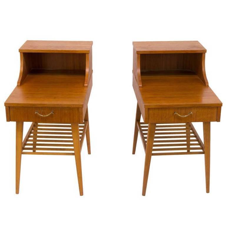 Scandinavian Modern Night Tables For Sale at 1stdibs