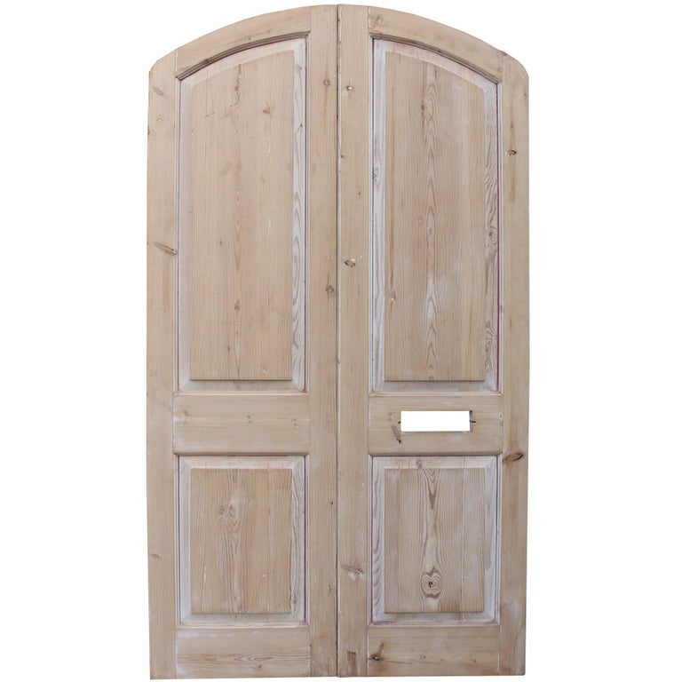 Pair Of Painted Pine Antique Dividing Doors For Sale At 1stdibs Pair of Antique Arched Pine Exterior Doors - Pair Of Painted Pine Antique Dividing Doors For Sale At 1stdibs