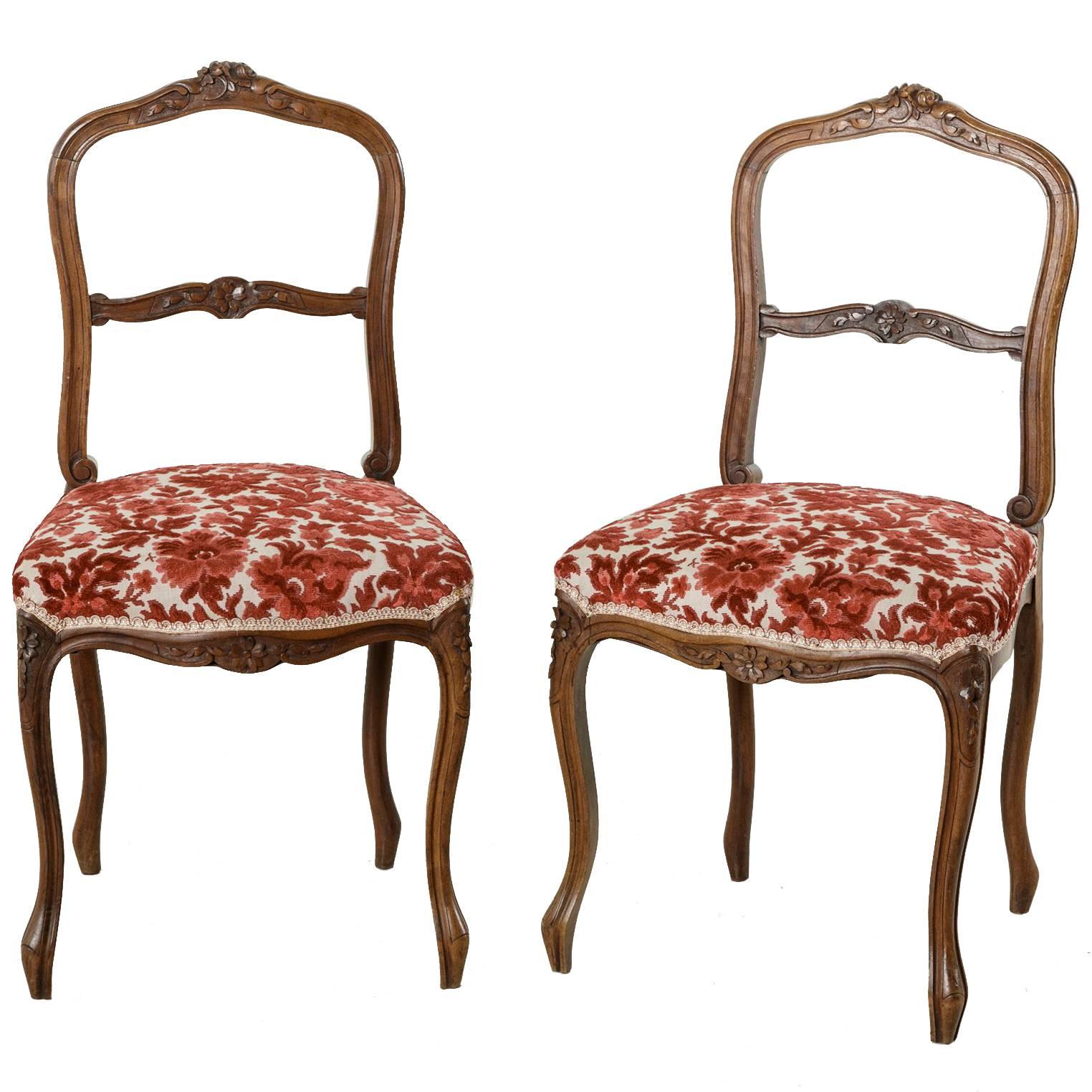 Pair of Hand-Carved Walnut Louis XV Style Opera Chairs, Side Chairs, circa 1890