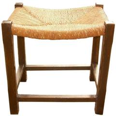 Tabouret en chêne anglais à assise en jonc