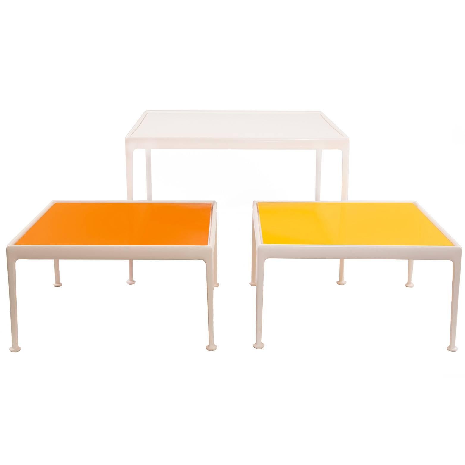 3 Richard Schultz Knoll Tische