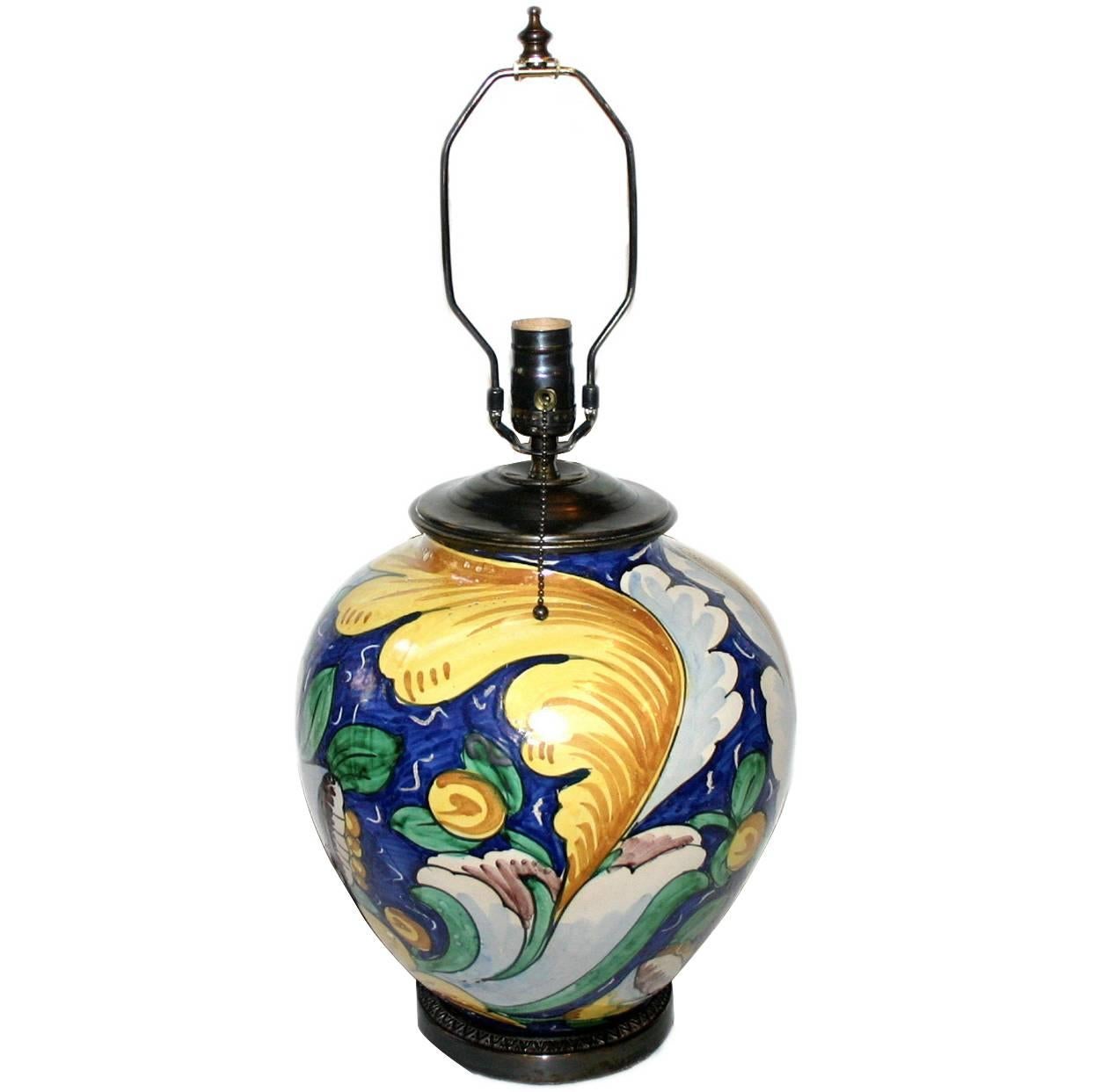 Italienische Keramik-Tischlampe im Angebot